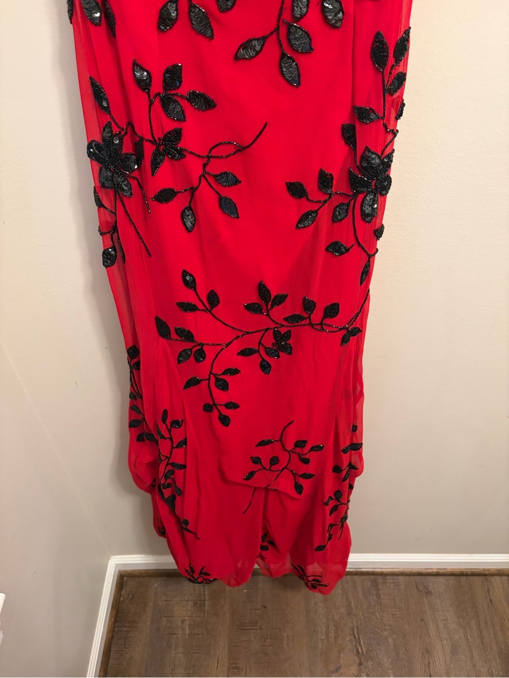 Vintage Cache Size 2 Red Black Beaded Sequin Silk Strapless Gown Maxi Dress Y2K - Picture 3 of 16